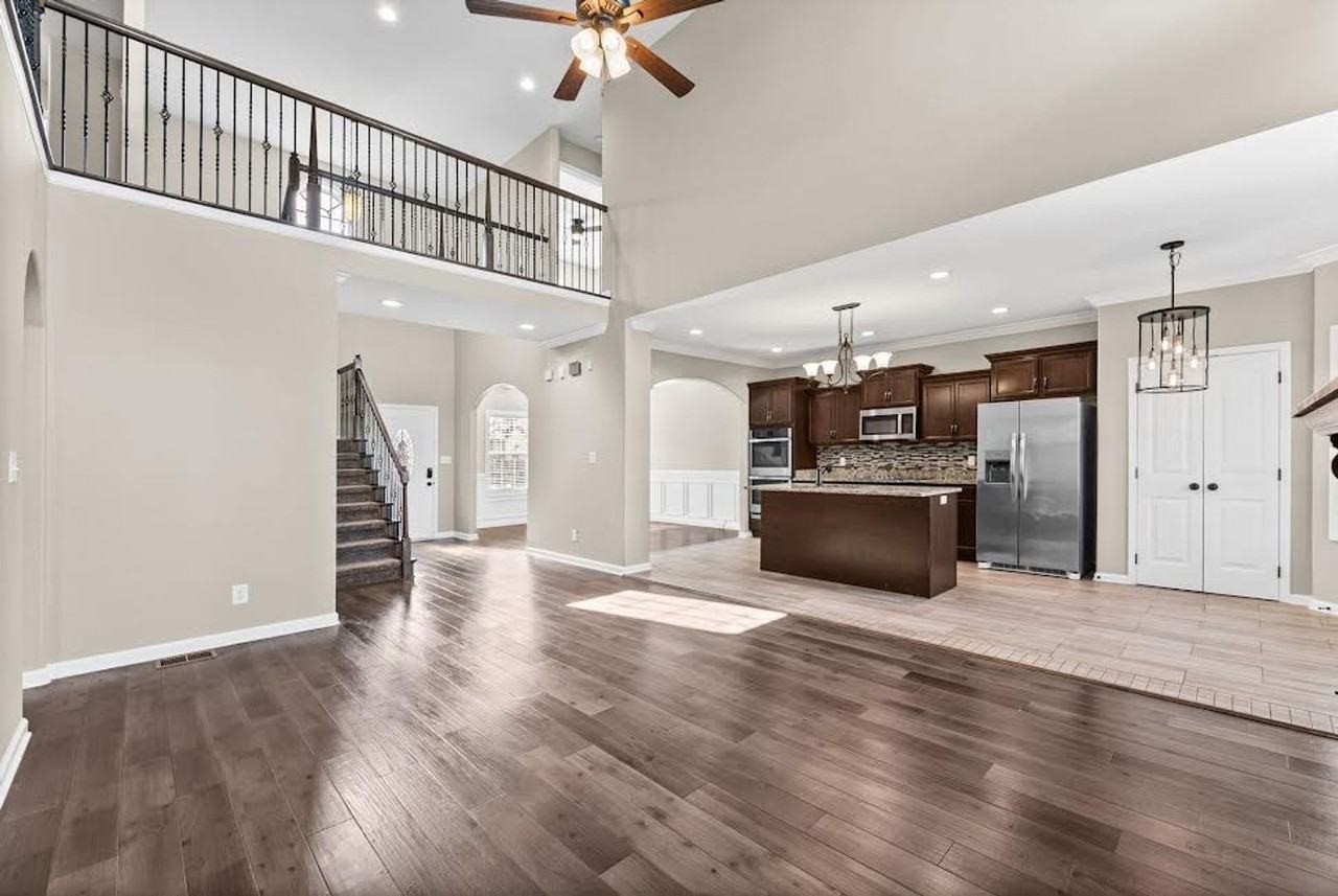 2697 Rafiki Dr - Photo 7 of 35