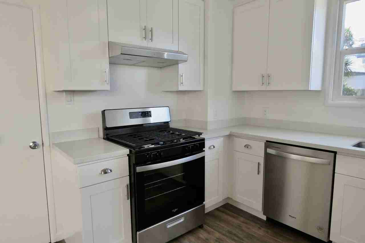 52 Oakmont Dr - Photo 7 of 22