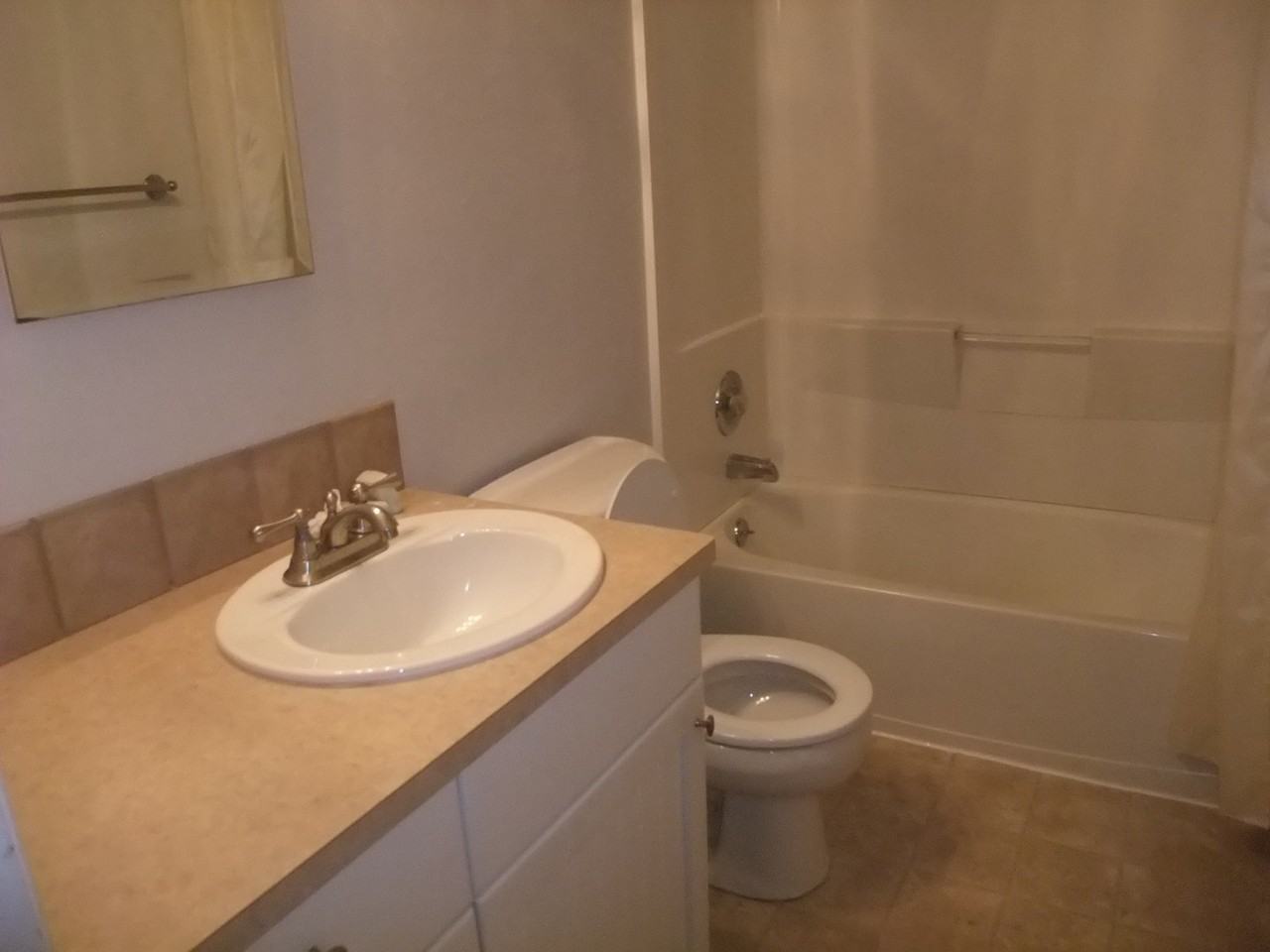 2808 Pine St Se - Photo 7 of 15
