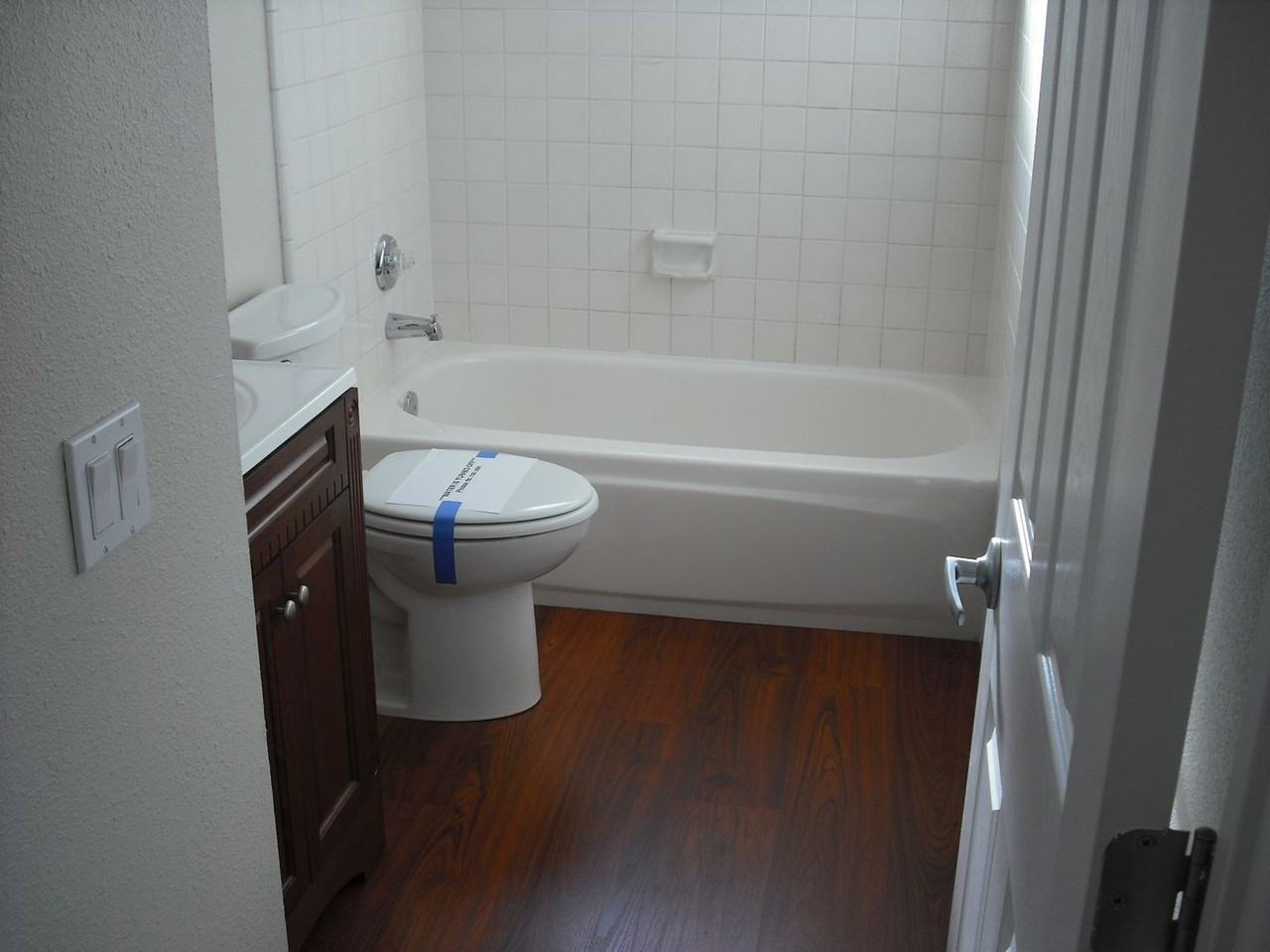 2631 Anchor Ave - Photo 5 of 7