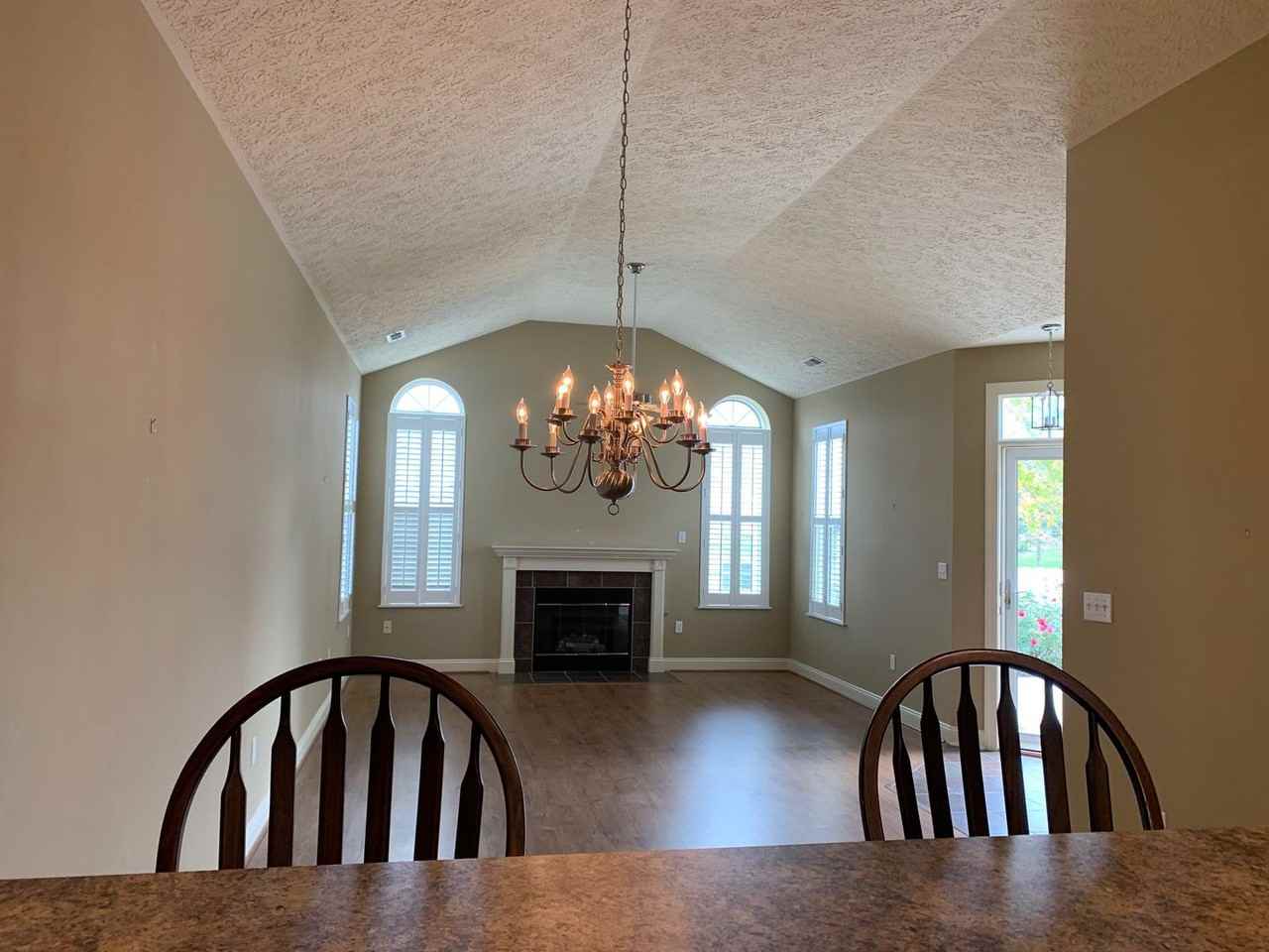 350 Revolution Cir - Photo 6 of 10