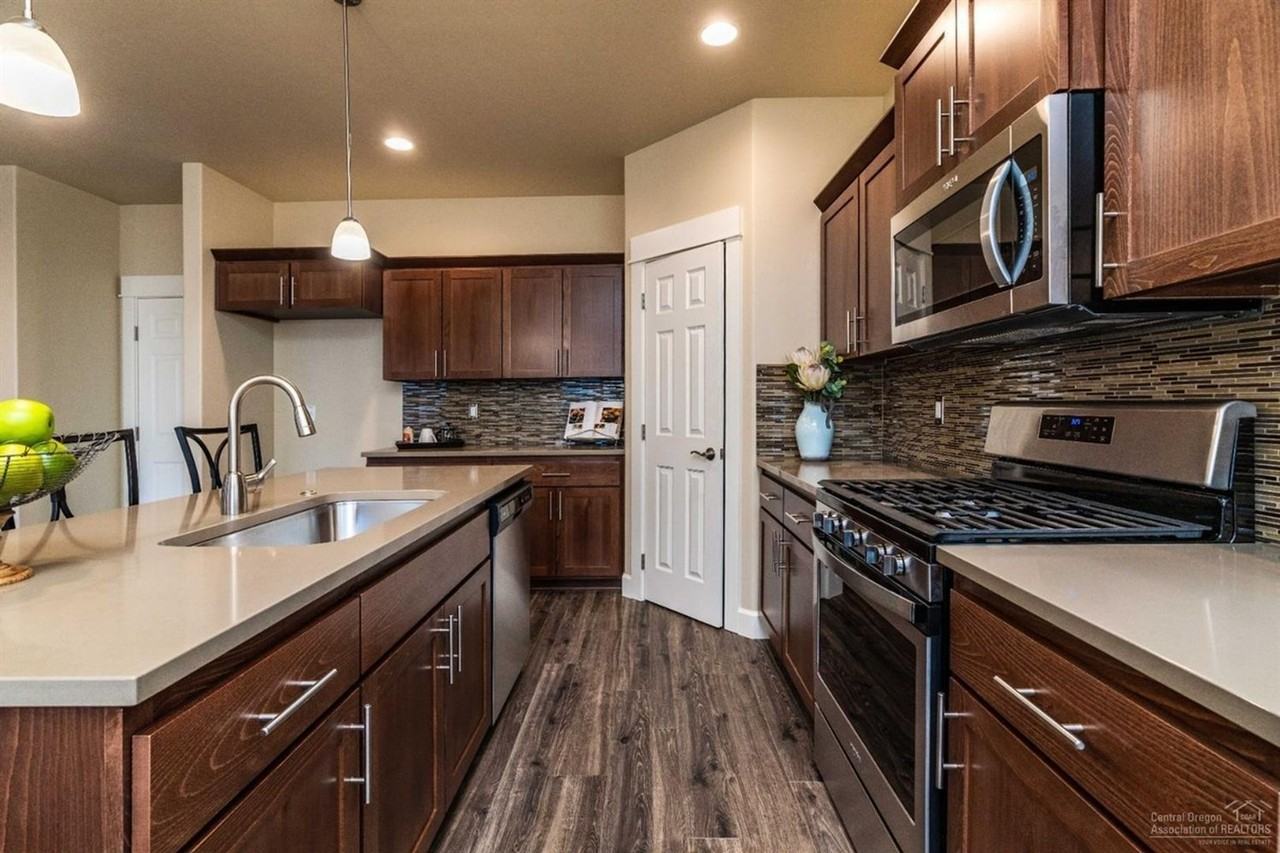 20605 Se Slate Ave - Photo 6 of 21