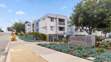 featured image of 2925 Broadway