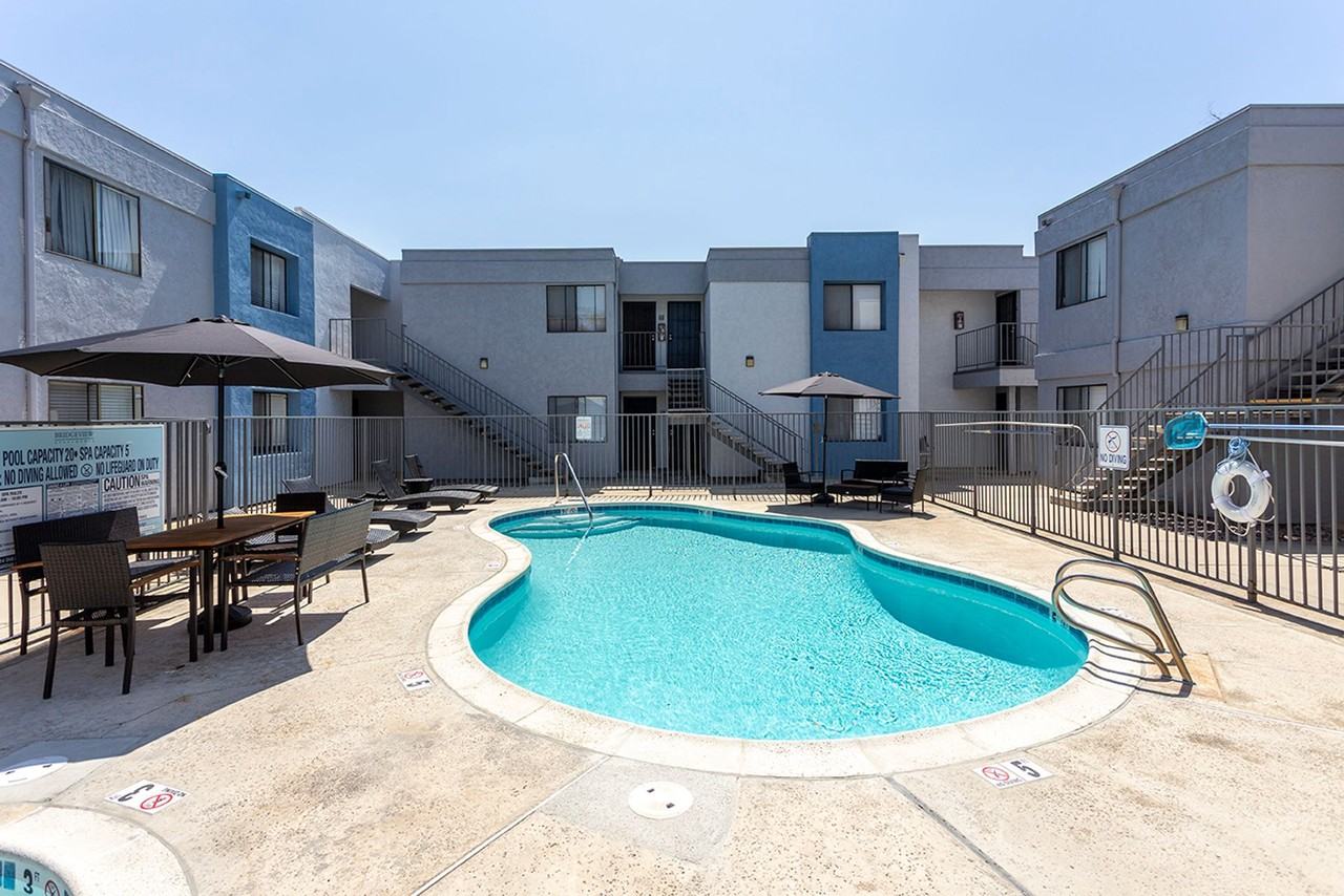 Bridgeview Apartments - Photo 2 of 6