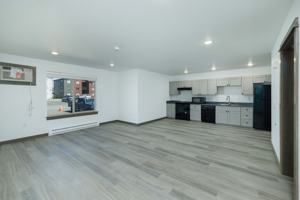 featured image of 1906 Cruiser Ln