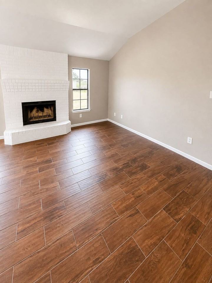 1804 Moonstone Dr - Photo 4 of 24