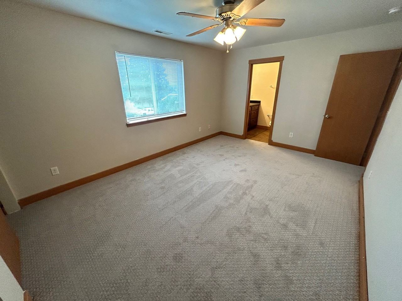 285 15th St 4 plex - Photo 4 of 15