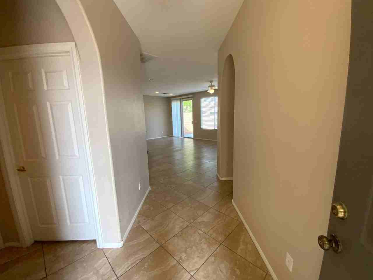 1022 Pecos River Ave - Photo 7 of 50