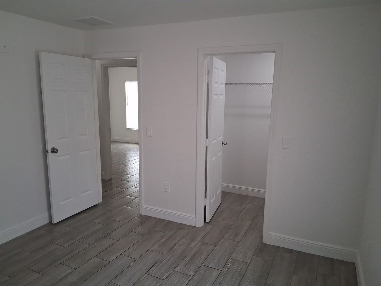 2802 N 34th St - Photo 5 of 15