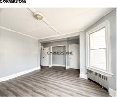 featured image of 150 N 7th St