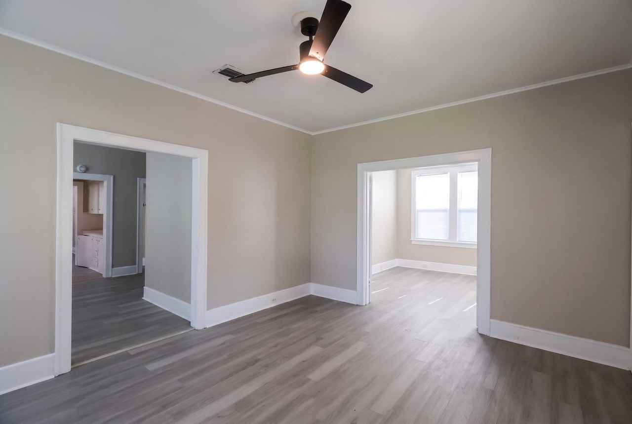 554/556 Stephenson St - Photo 6 of 16
