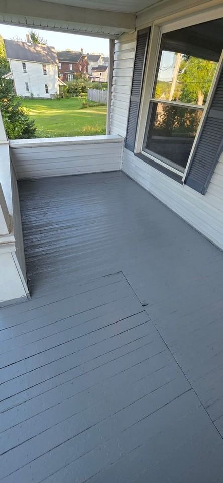 96 Parkway St - Photo 2 of 15