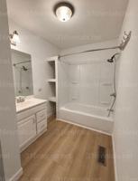 featured image of 503 N Summit St