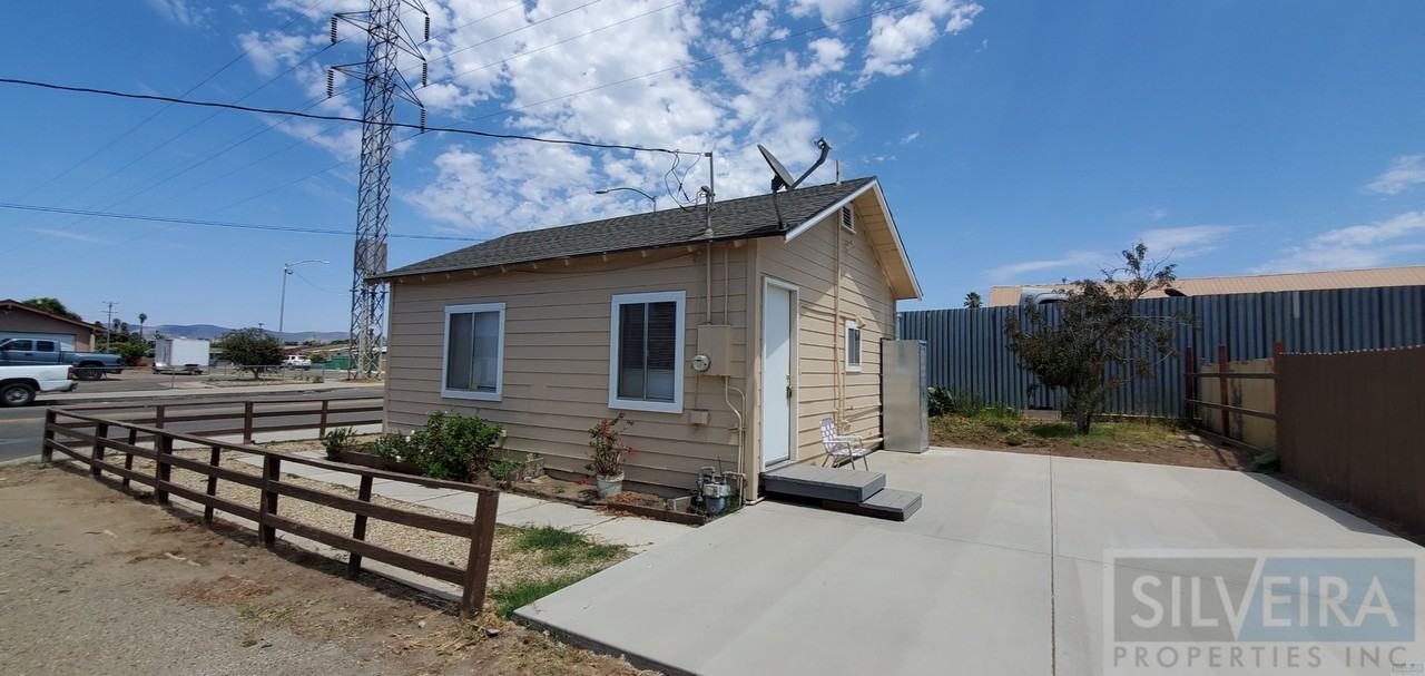 708 W Fesler St - Photo 3 of 21