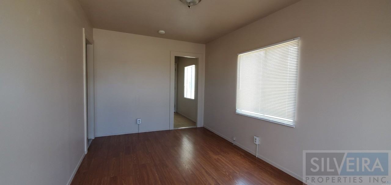 708 W Fesler St - Photo 4 of 21