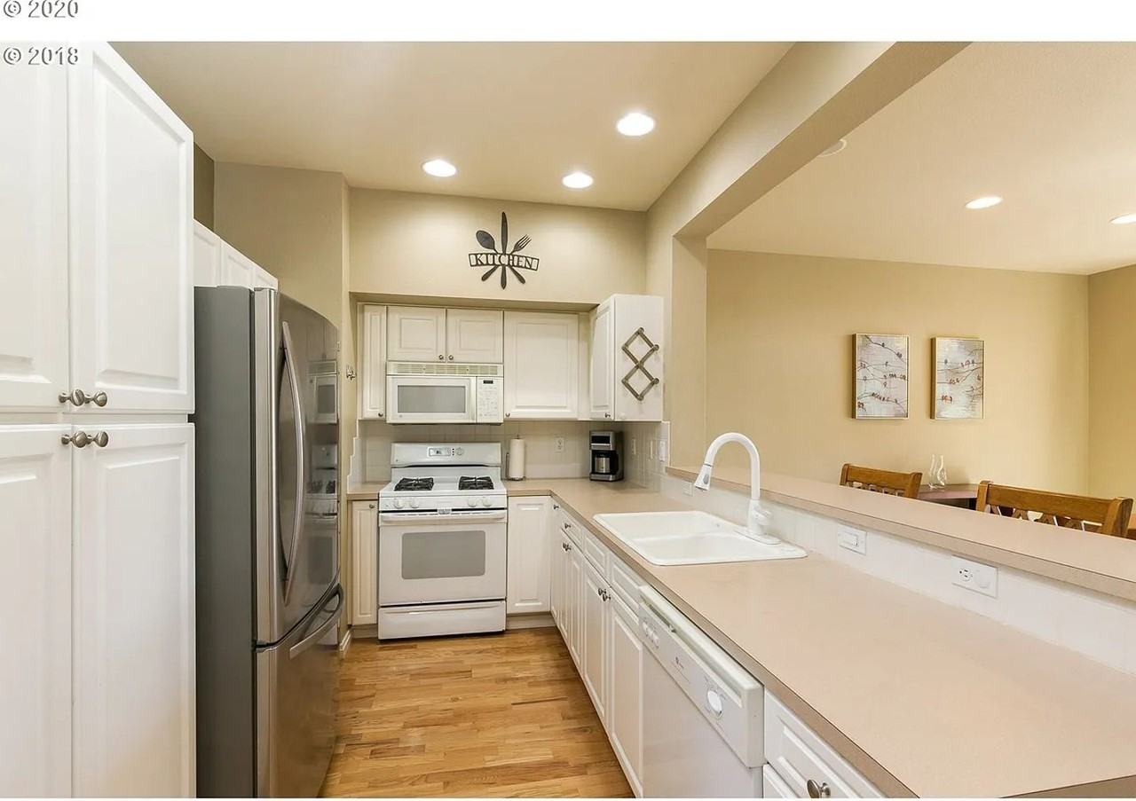12330 Sw Meader Way - Photo 5 of 14