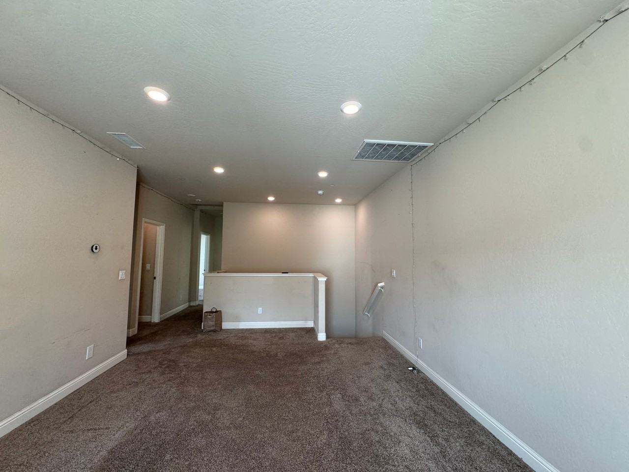 6682 E Fedora Ave - Photo 5 of 16