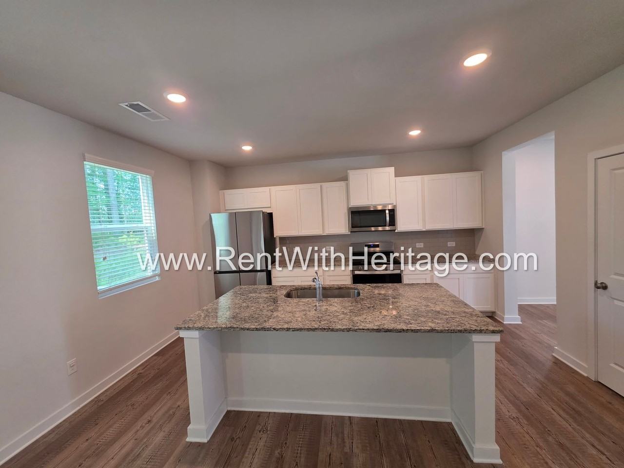 8650 Paradise Dr - Photo 7 of 50