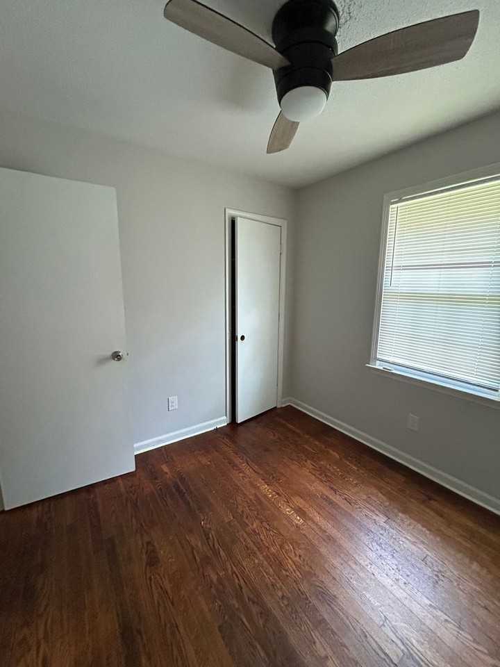 3825 Monroe St - Photo 7 of 16