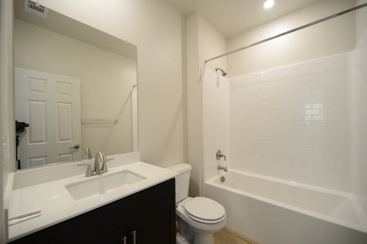 26596 Platte Rd - Photo 7 of 25