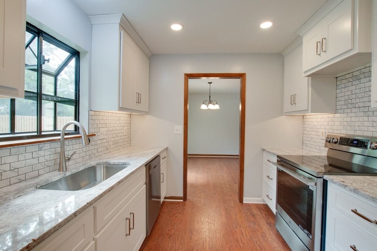 2010 Rangewood Cir Se - Photo 6 of 16