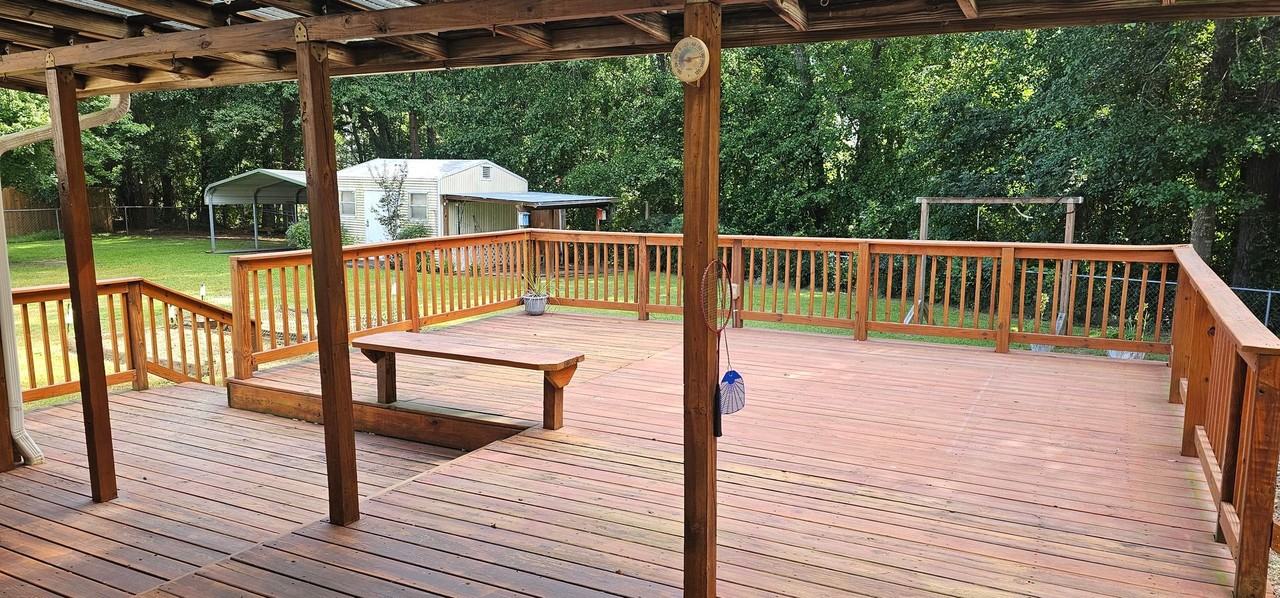 557 N Parker Church Rd - Photo 2 of 5