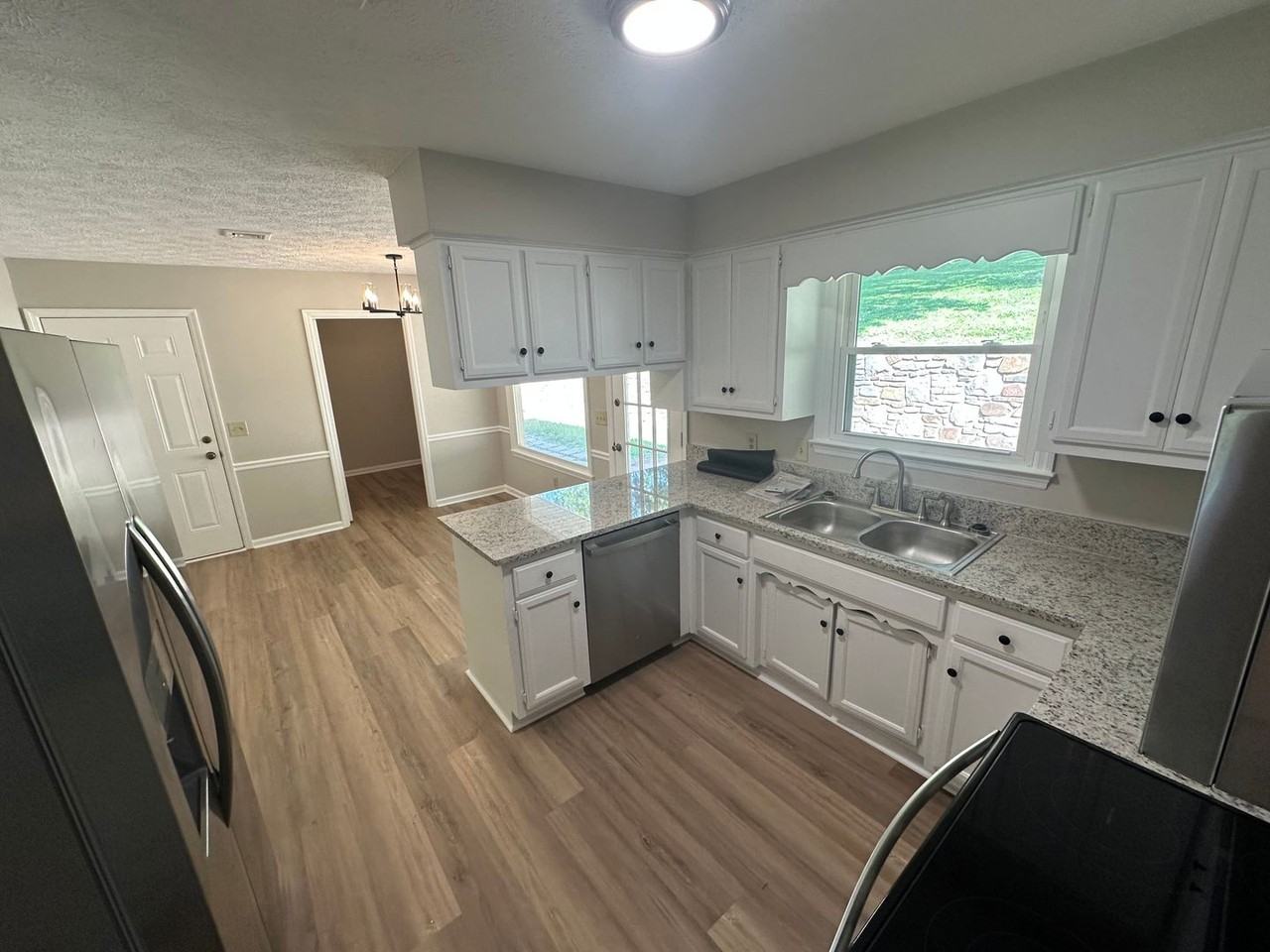 5159 Saundersville Rd - Photo 7 of 20