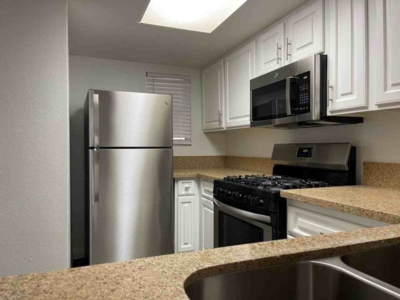 Villa Rivera Apartments - Photo 3 of 7