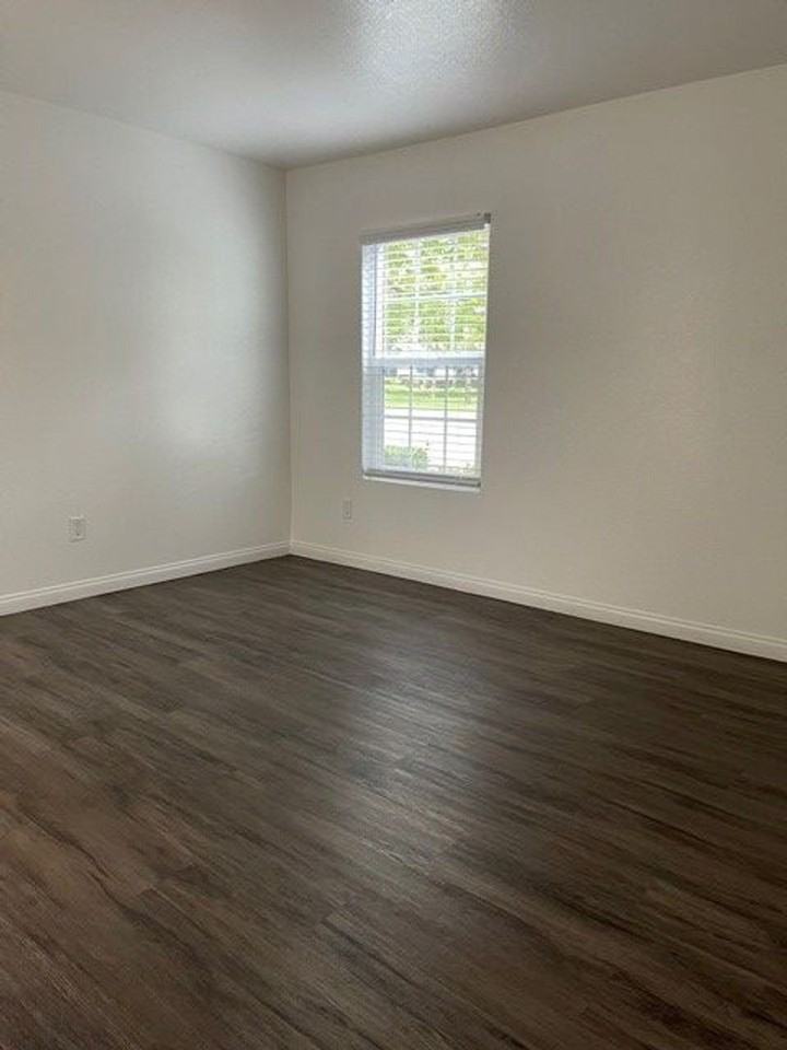 Villa Rivera Apartments - Photo 7 of 7