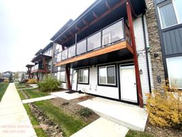 featured image of 446 Allard Blvd Sw