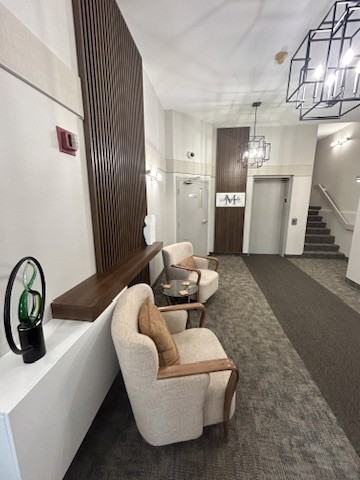 435 Main St - Photo 2 of 26