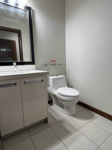1555 Paton Cres - Photo 4 of 32