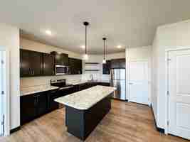 featured image of 1758 12th Ave N