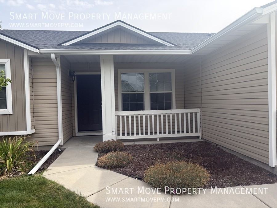 4284 S Overhill Way - Photo 2 of 40