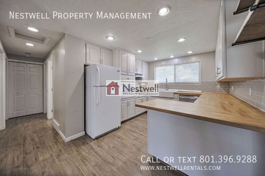 1554 W Beechwood Cir - Photo 5 of 34