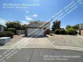 featured image of 3424 N Apache Cir