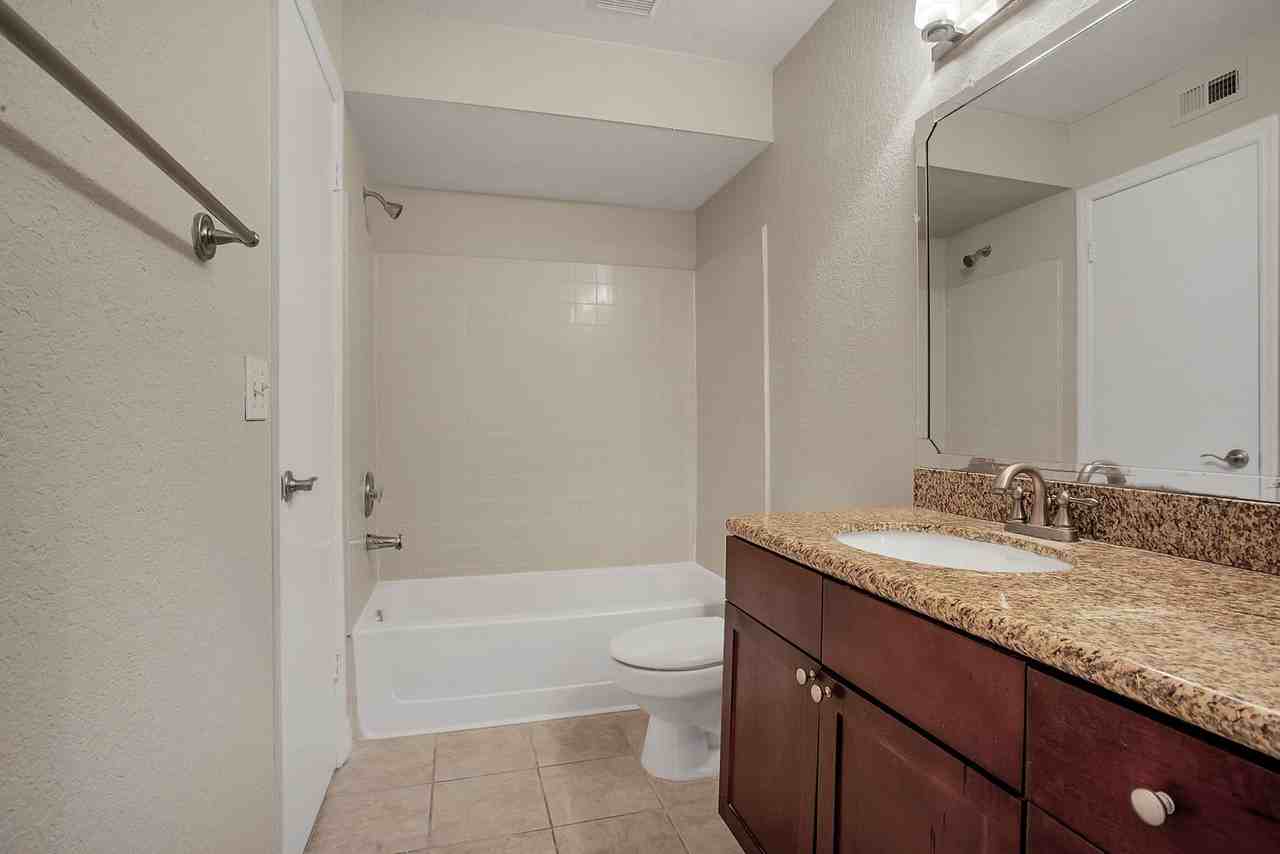 5164 Conroy Rd #1531 - Photo 5 of 10