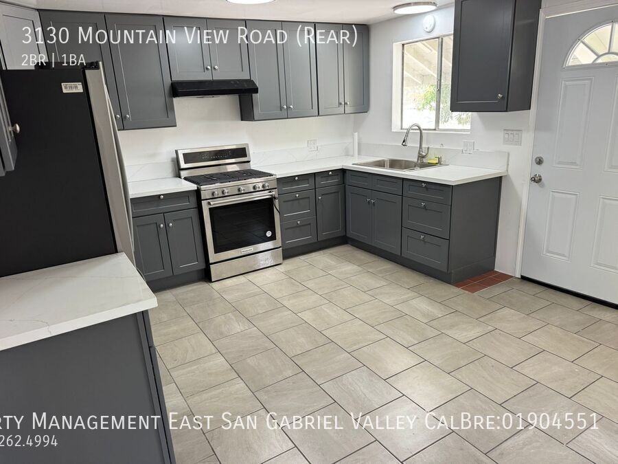 3130 Mountain View Rd - Photo 4 of 13