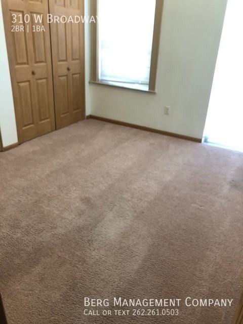 310 W Broadway #B - Photo 5 of 16