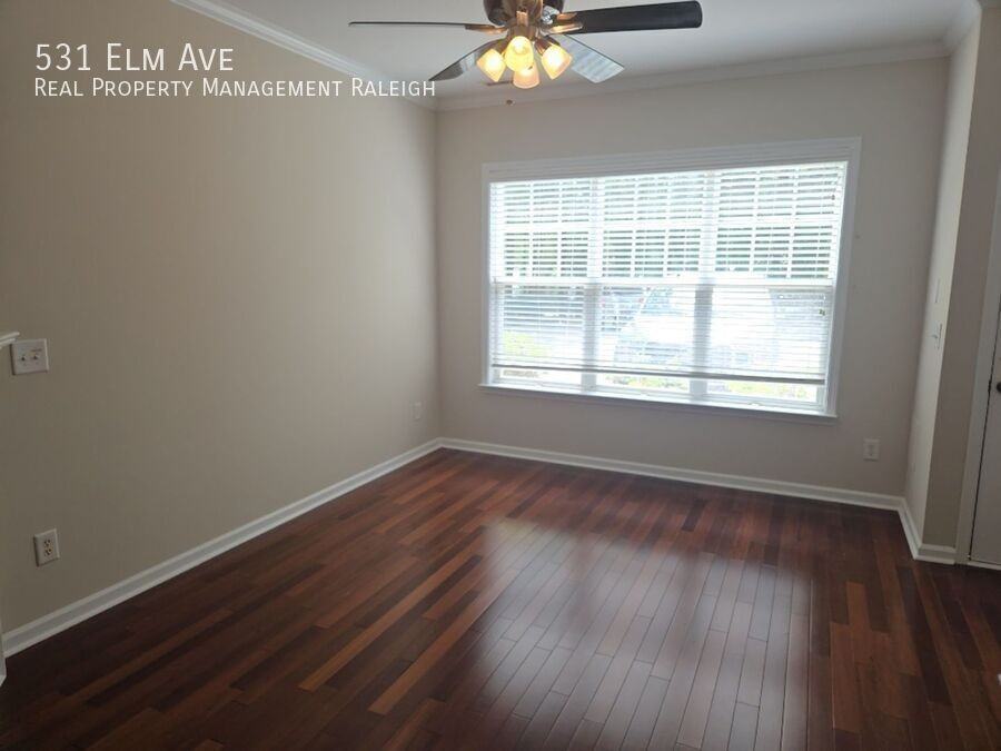 531 Elm Ave - Photo 5 of 12