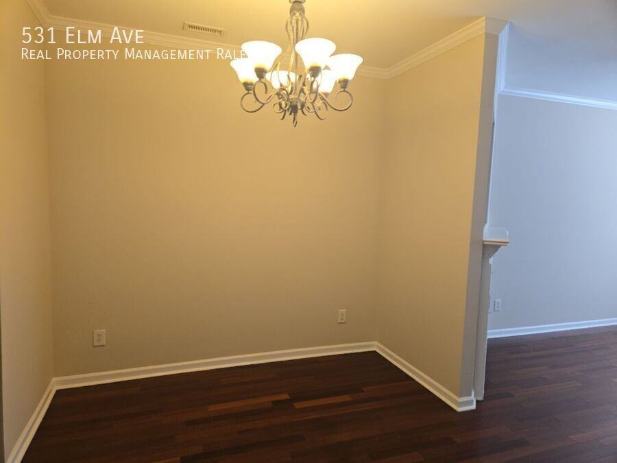 531 Elm Ave - Photo 6 of 12