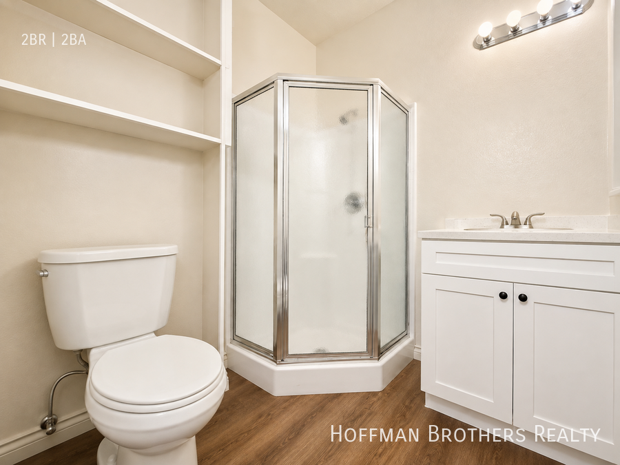 15552 Nordhoff St #203 - Photo 5 of 12