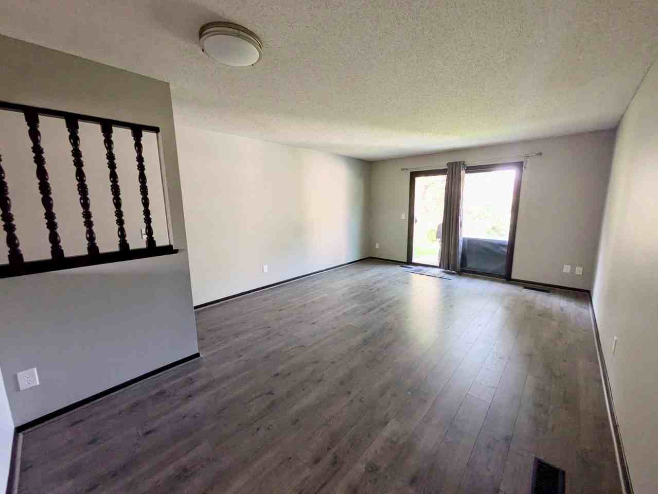 569 Pleasure Creek Dr - Photo 2 of 6