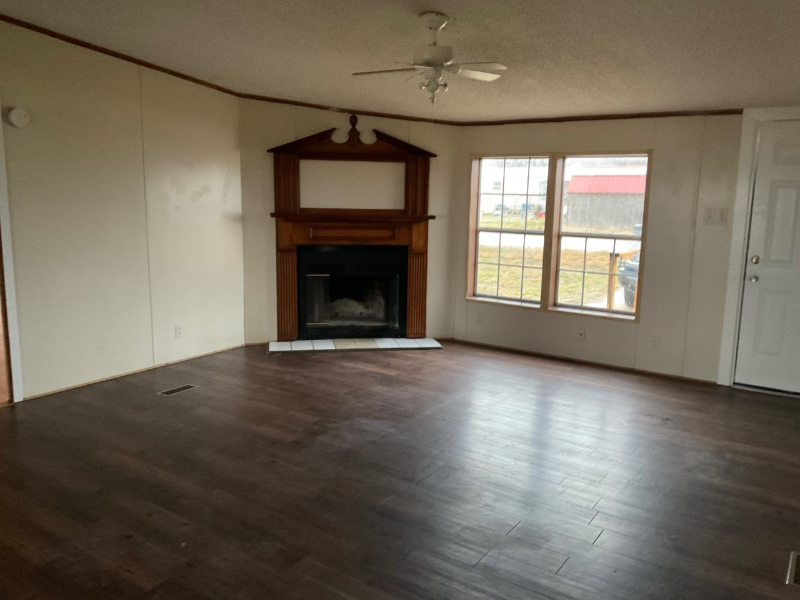 125 Bedrock Trl - Photo 3 of 12