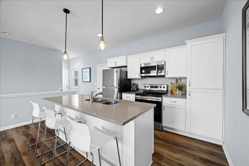 612 N 74th St - Photo 6 of 26