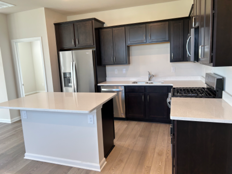 39123 Sail Away Ln - Photo 7 of 45