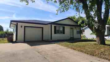 featured image of 216 25th Ave Sw