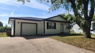 216 25th Ave Sw - Photo 1 of 1