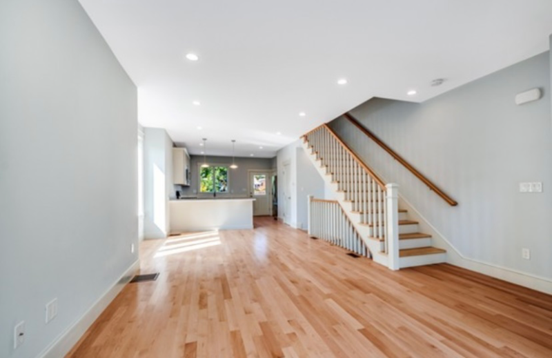 37 Bacon St #37 - Photo 3 of 11