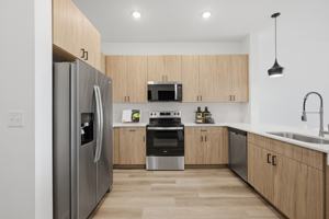 featured image of 1424 Bliss Ave